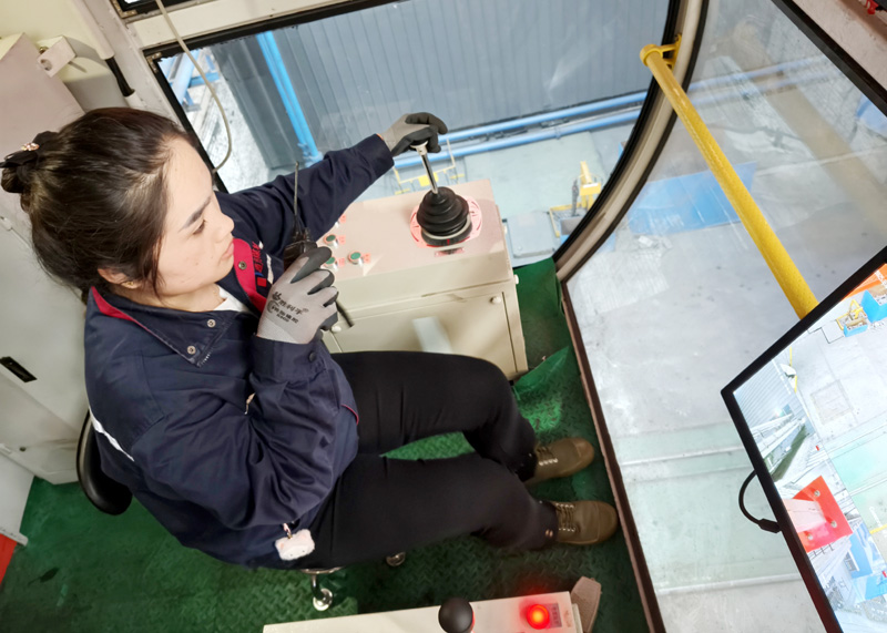 2025.04.07田穎 一分廠順利完成天車安裝試車及培訓.jpg